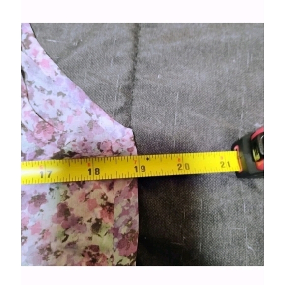 Sheer Floral Button Down Sleeveless Shirt - Pink and Purple - Picture 7 of 8